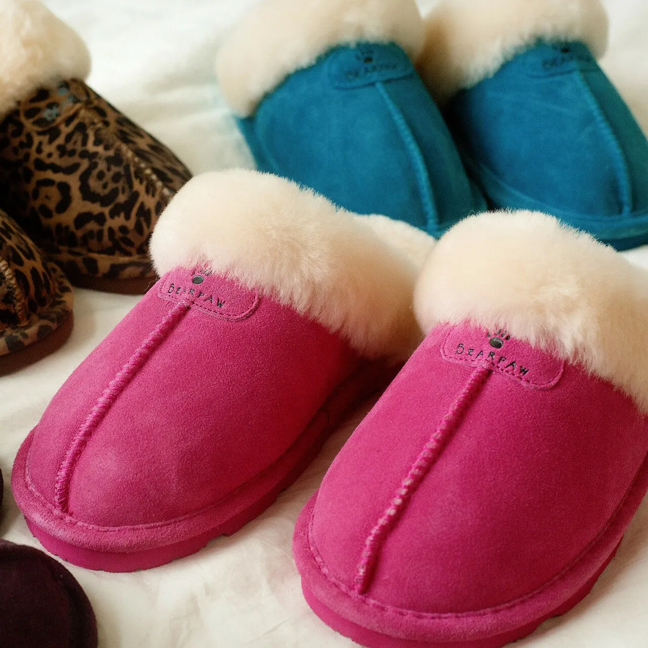 BEARPAW WOMEN'S LOKI SUEDE SLIDE SLIPPER PARTY PINK