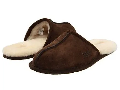 UGG Scuff Slippers - Men's 8